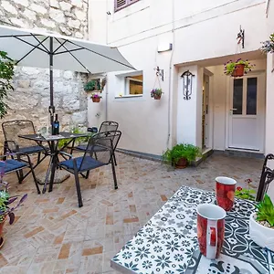  Apartamento Guesthause Arbor Croacia